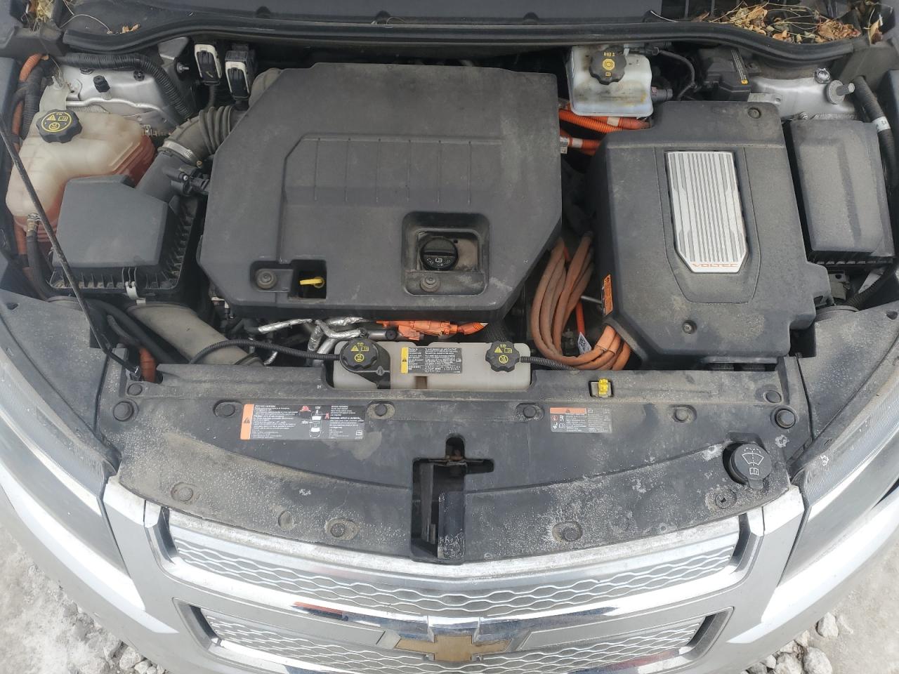 2013 Chevrolet Volt - Image 11
