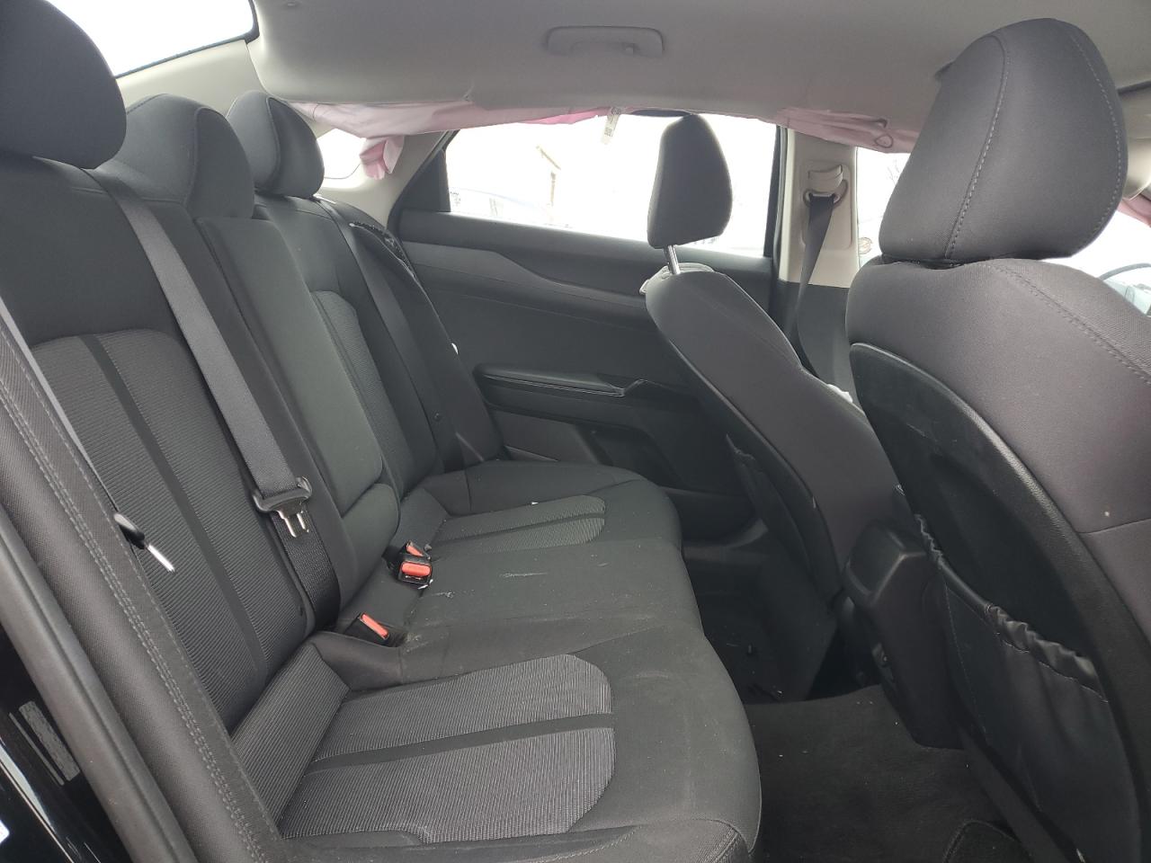 2023 Kia K5 - Image 10