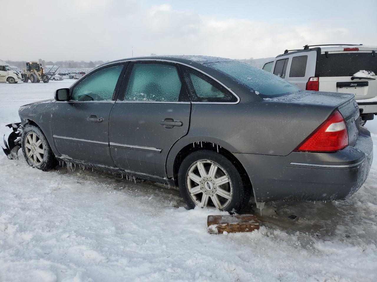 2006 Ford Five Hundred - Image 2