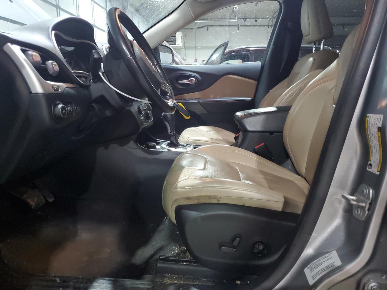 2015 Jeep Grand Cherokee - Image 7