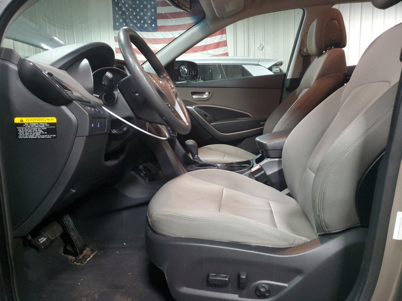 2015 Hyundai Santa Fe - Image 7