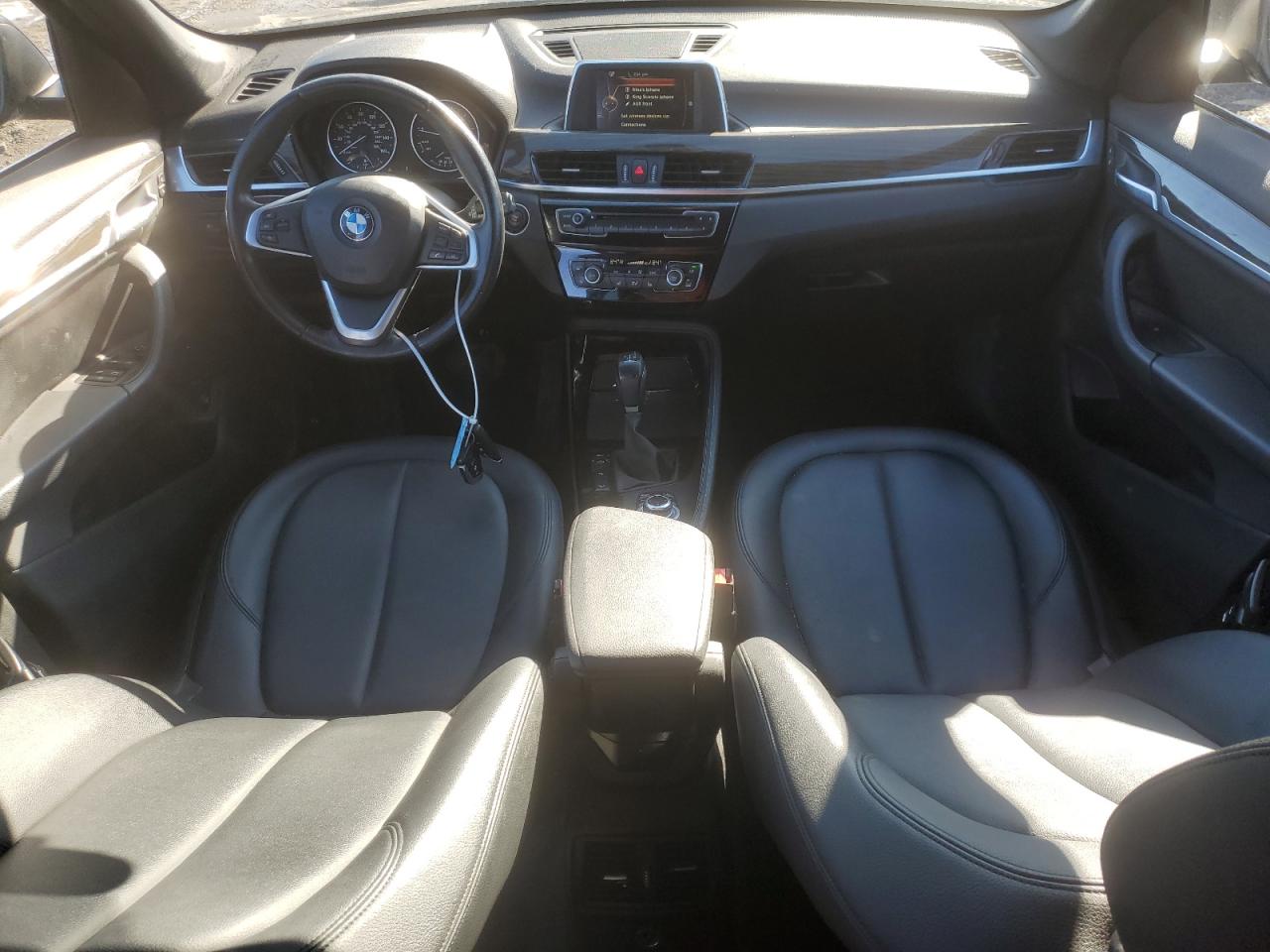 2016 BMW X1 - Image 8