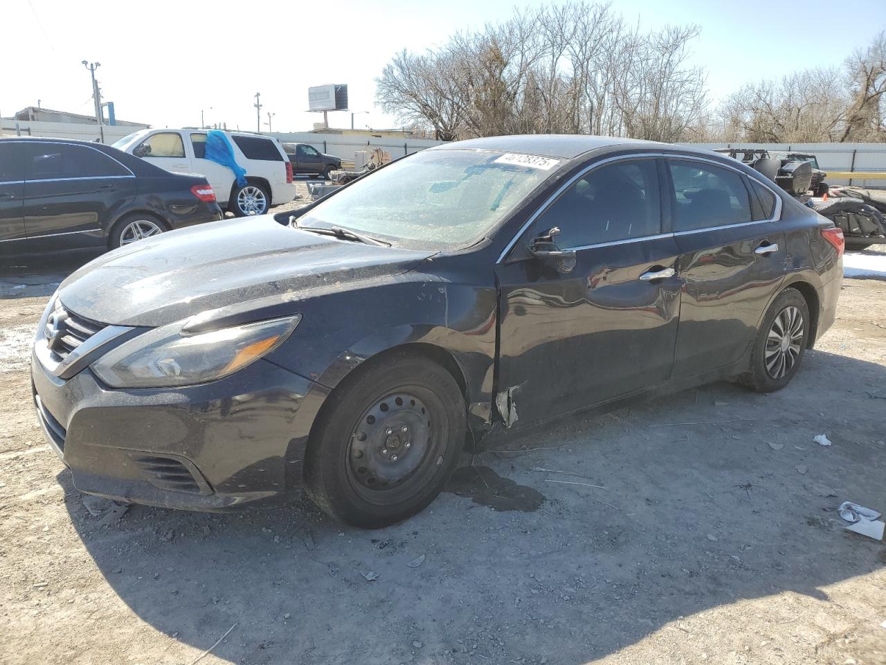 2017 Nissan Altima - Image 1