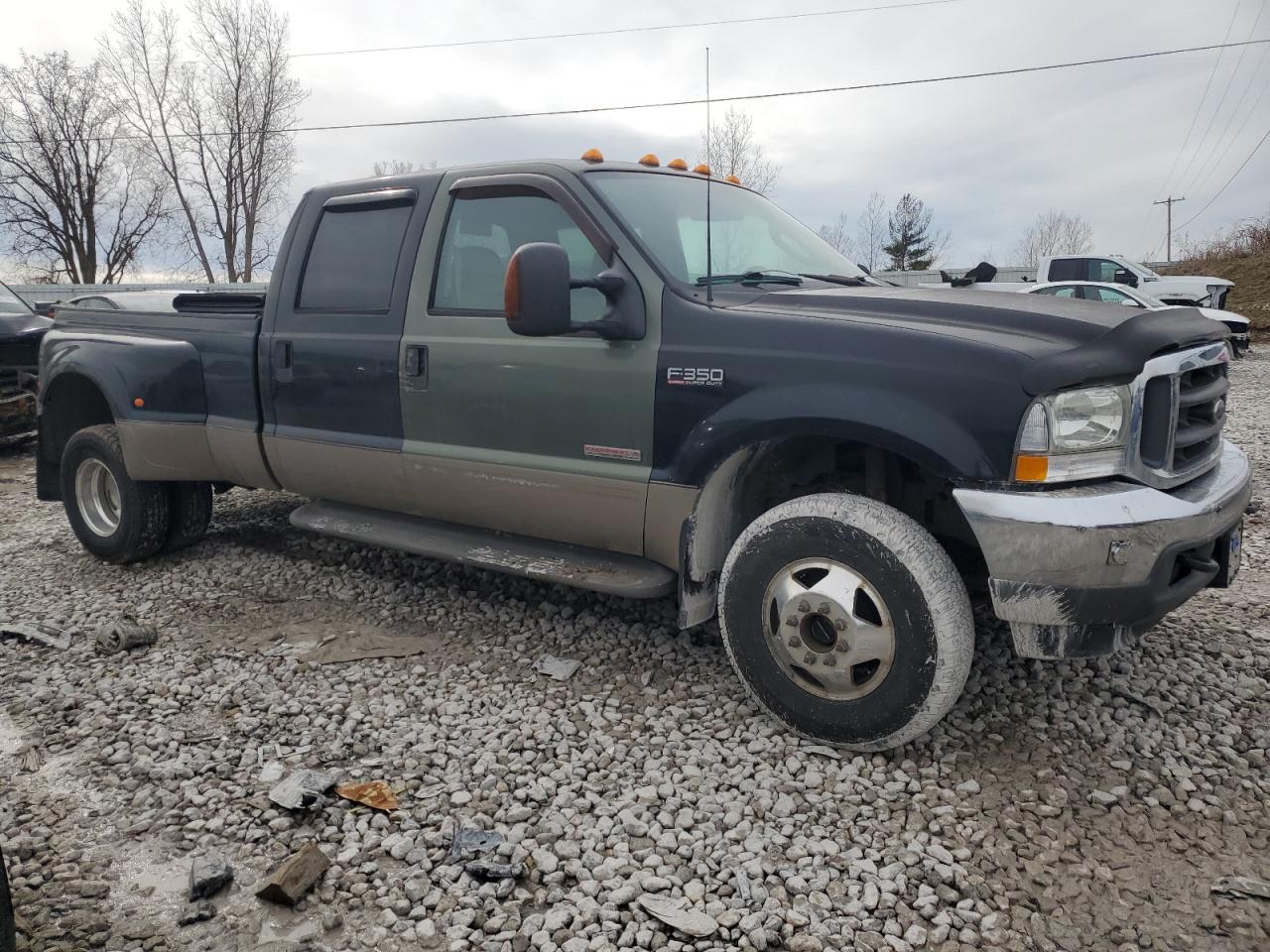 2003 Ford F350 - Image 4