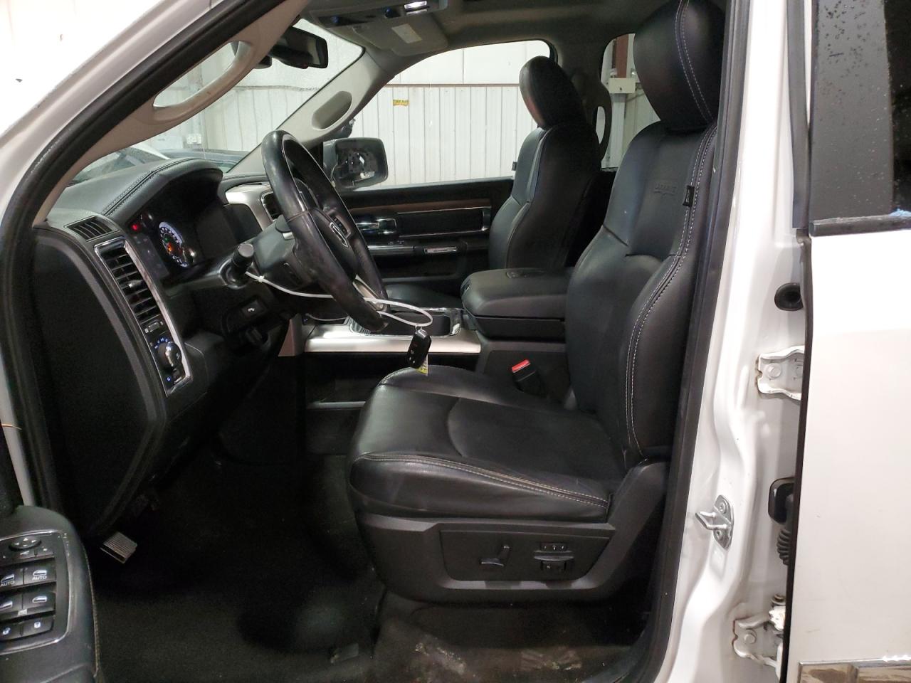 2017 RAM 1500 - Image 7
