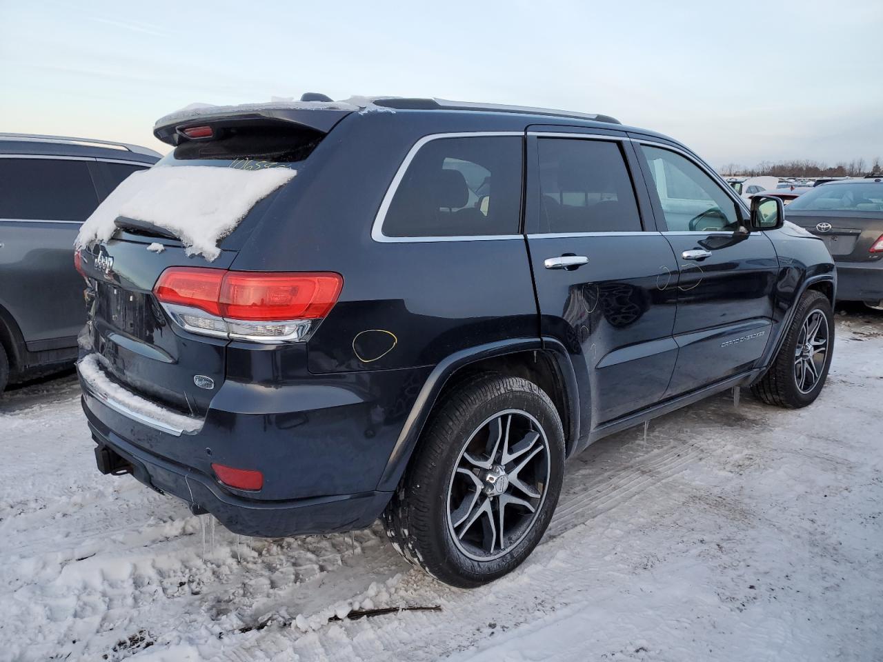 2015 Jeep Grand Cherokee - Image 3