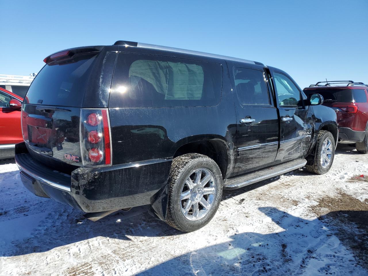 2012 GMC Yukon - Image 3