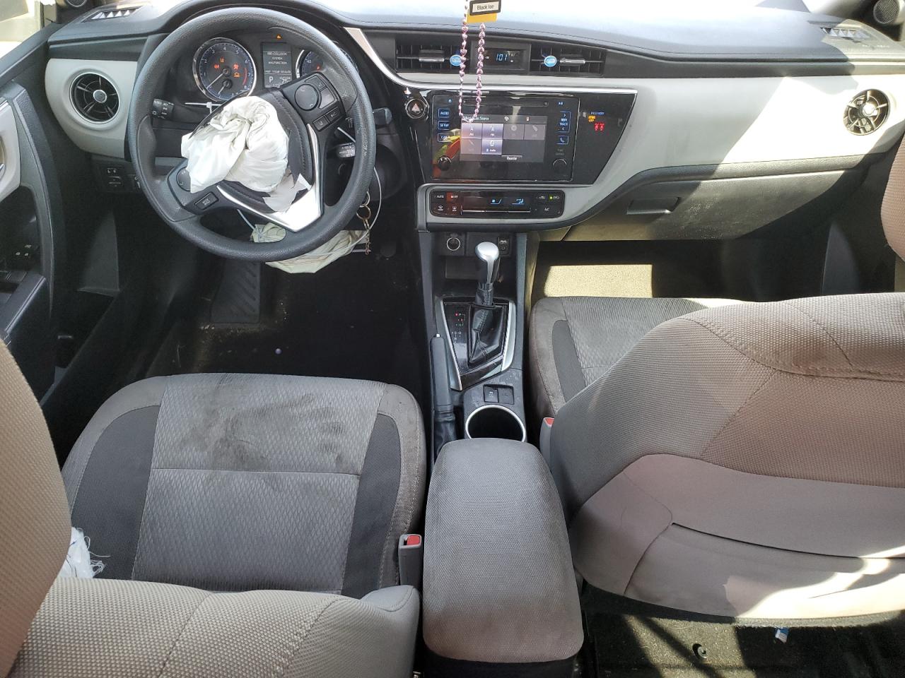 2019 Toyota Corolla - Image 8
