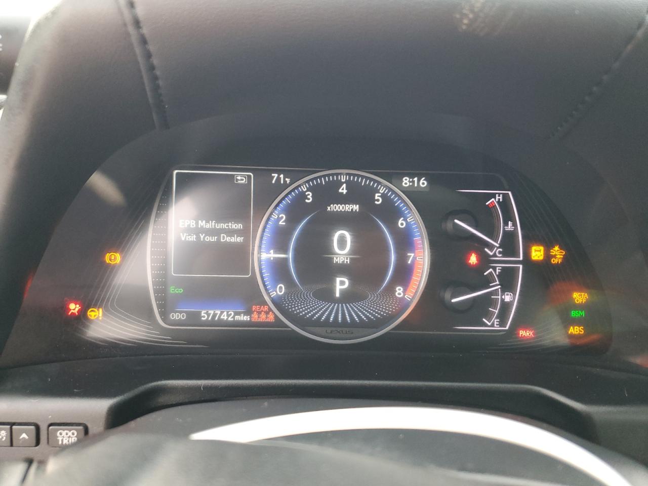 2020 Lexus ES - Image 9