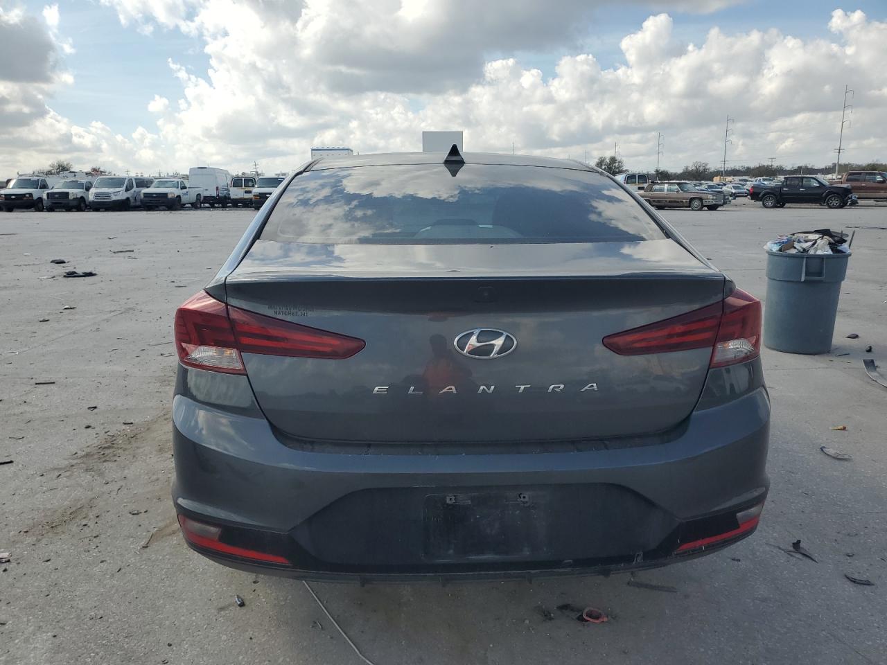 2020 Hyundai Elantra - Image 6