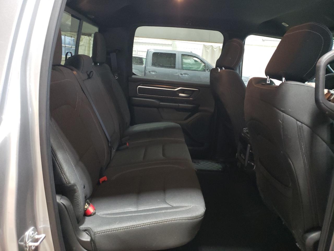 2019 RAM 1500 - Image 11