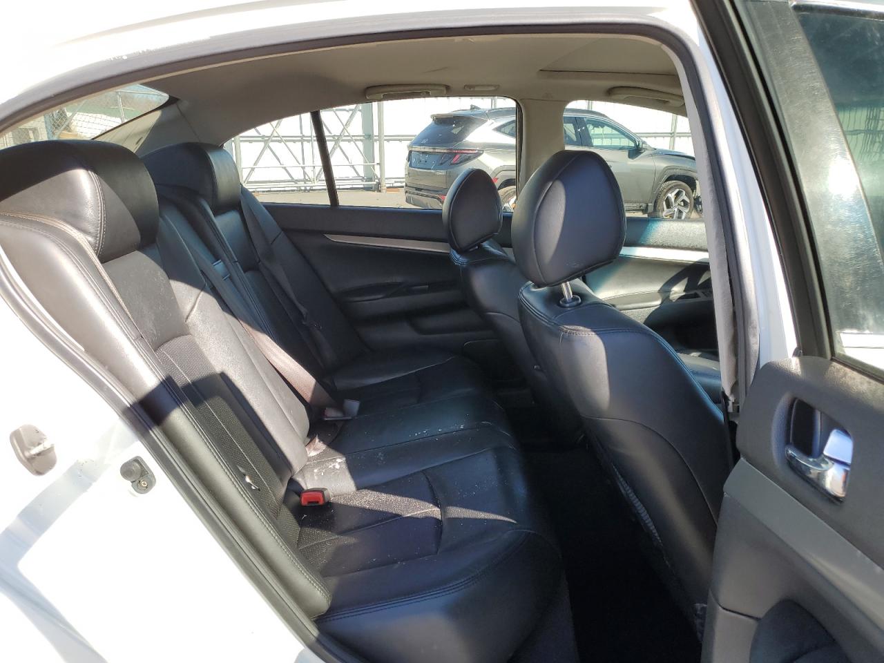 2013 Infiniti G - Image 11