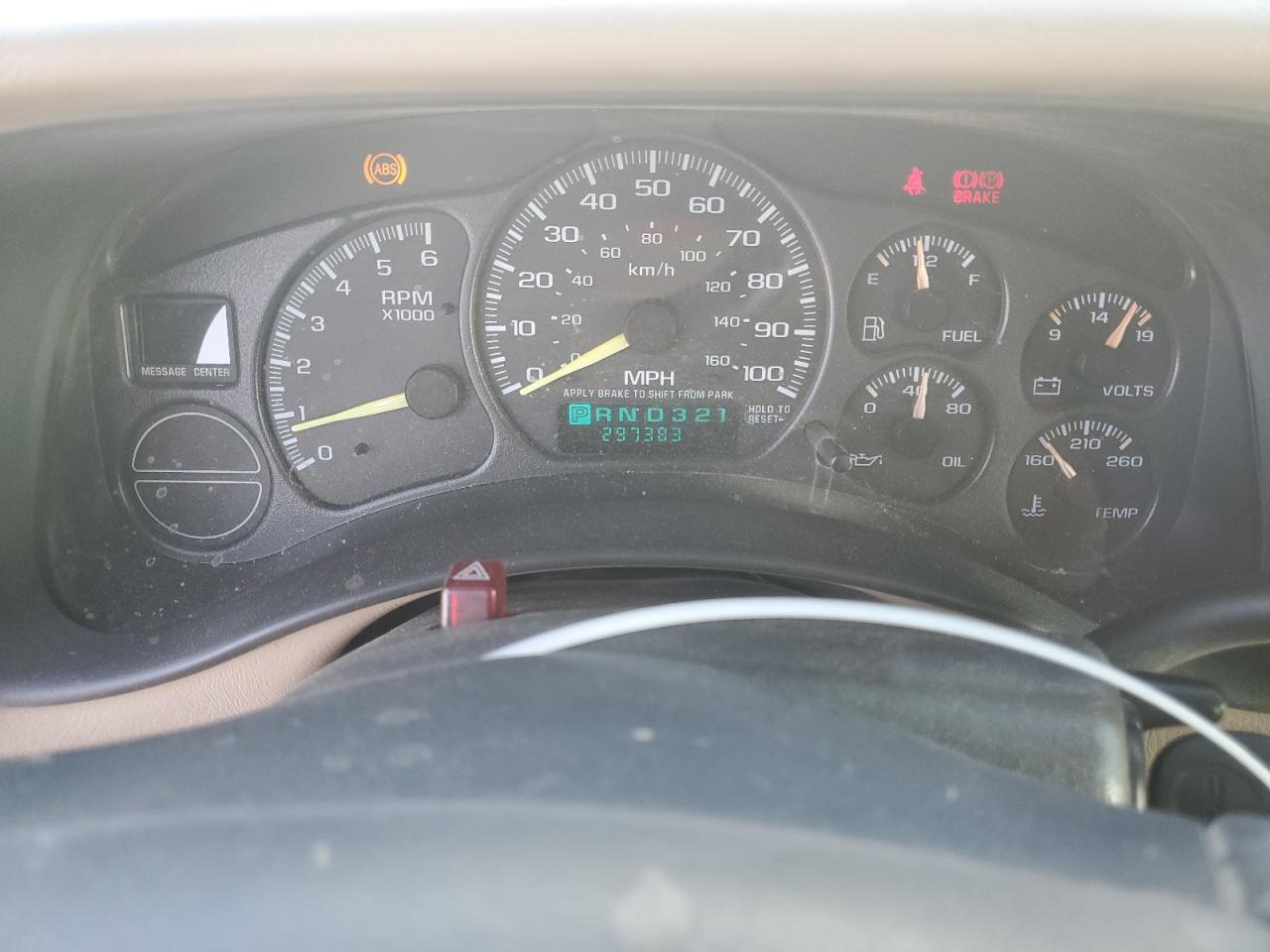2001 Chevrolet Tahoe - Image 9