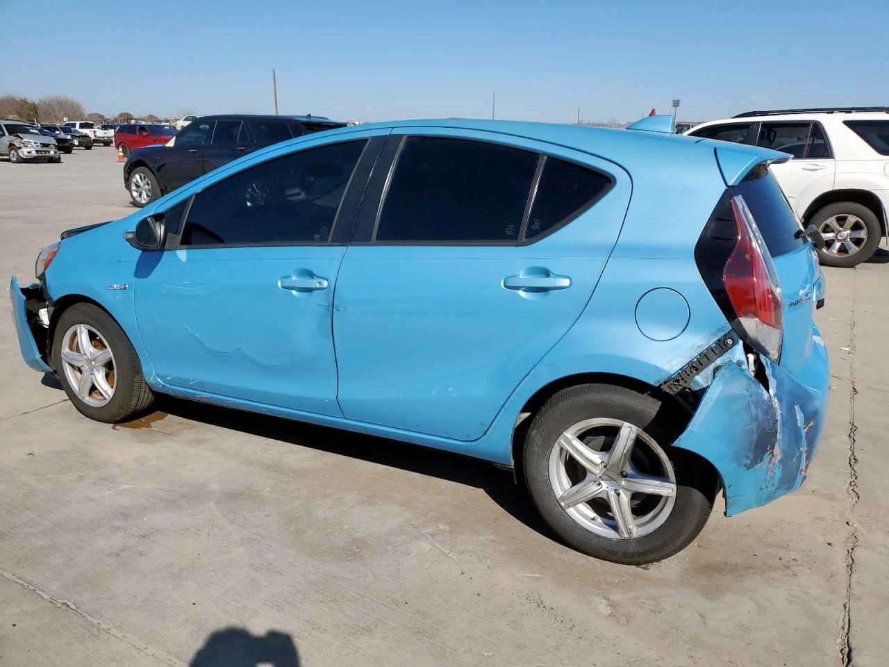 2015 Toyota Prius - Image 2