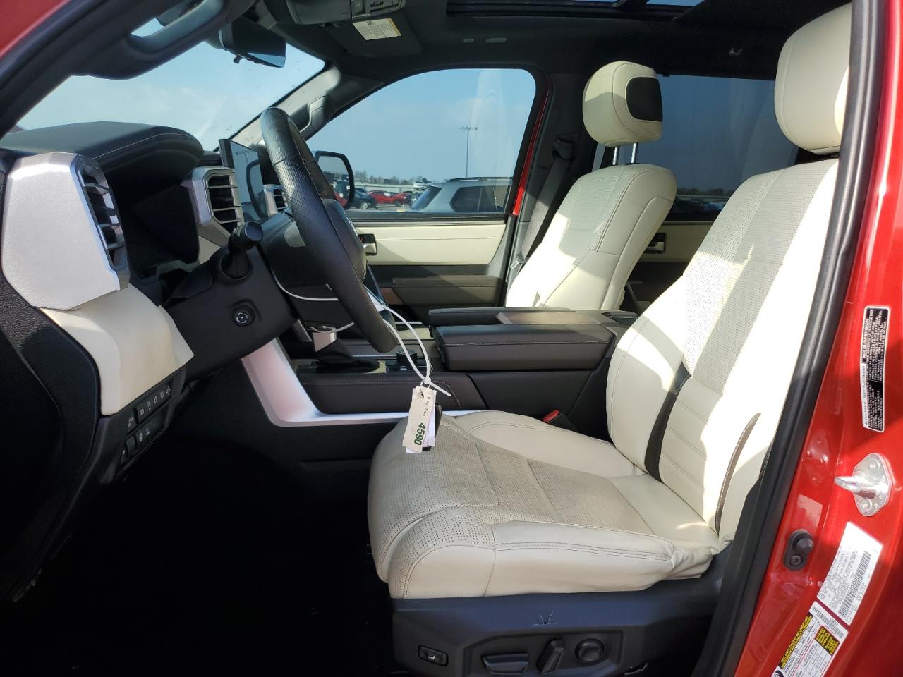 2022 Toyota Tundra - Image 7
