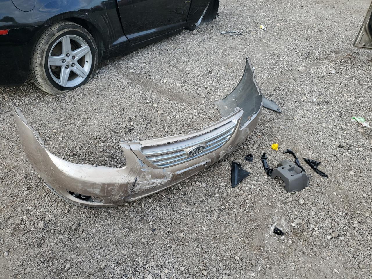 2007 Kia Spectra - Image 12
