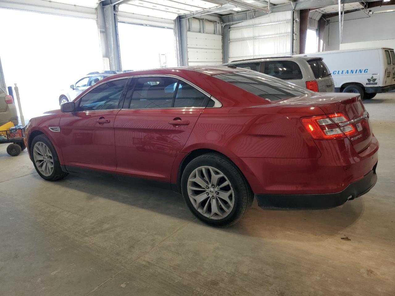 2013 Ford Taurus - Image 2