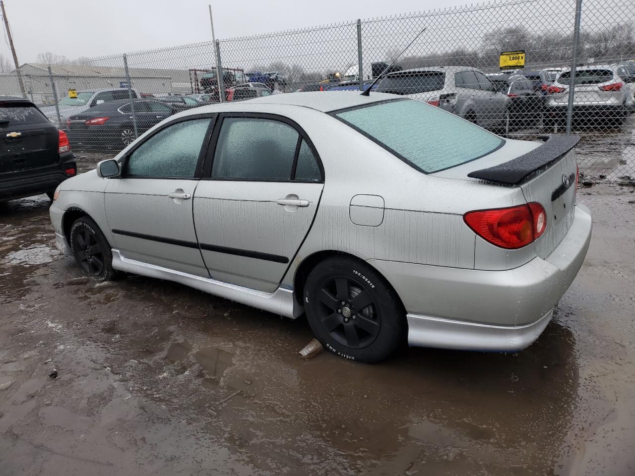 2004 Toyota Corolla - Image 2