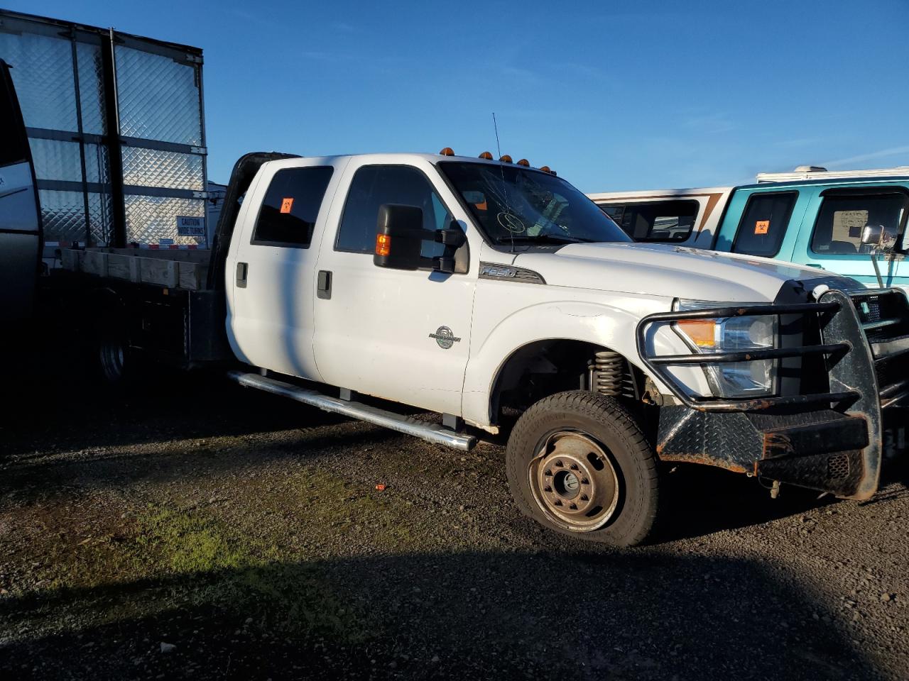 2015 Ford F350 - Image 4