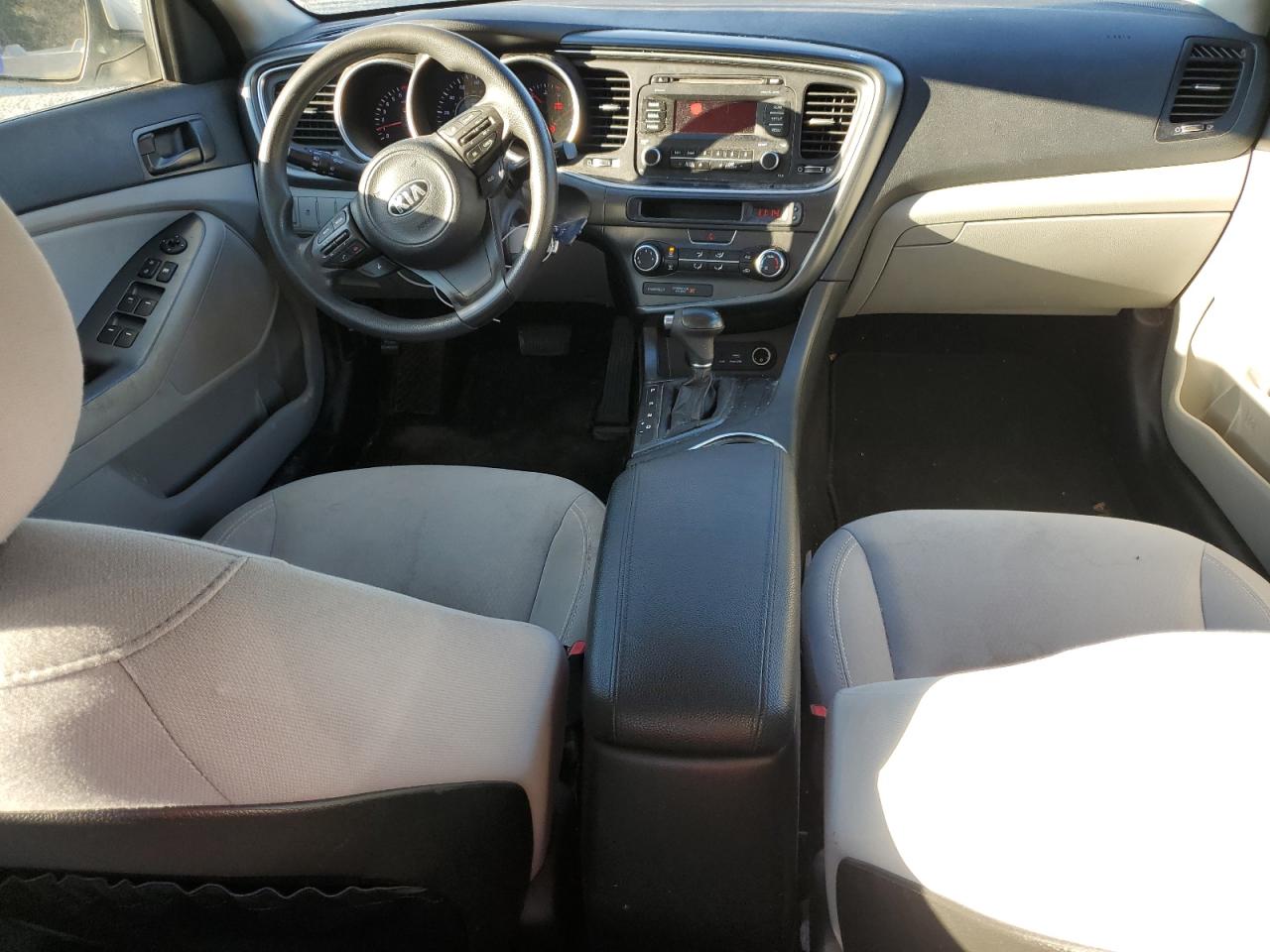 2015 Kia Optima - Image 8