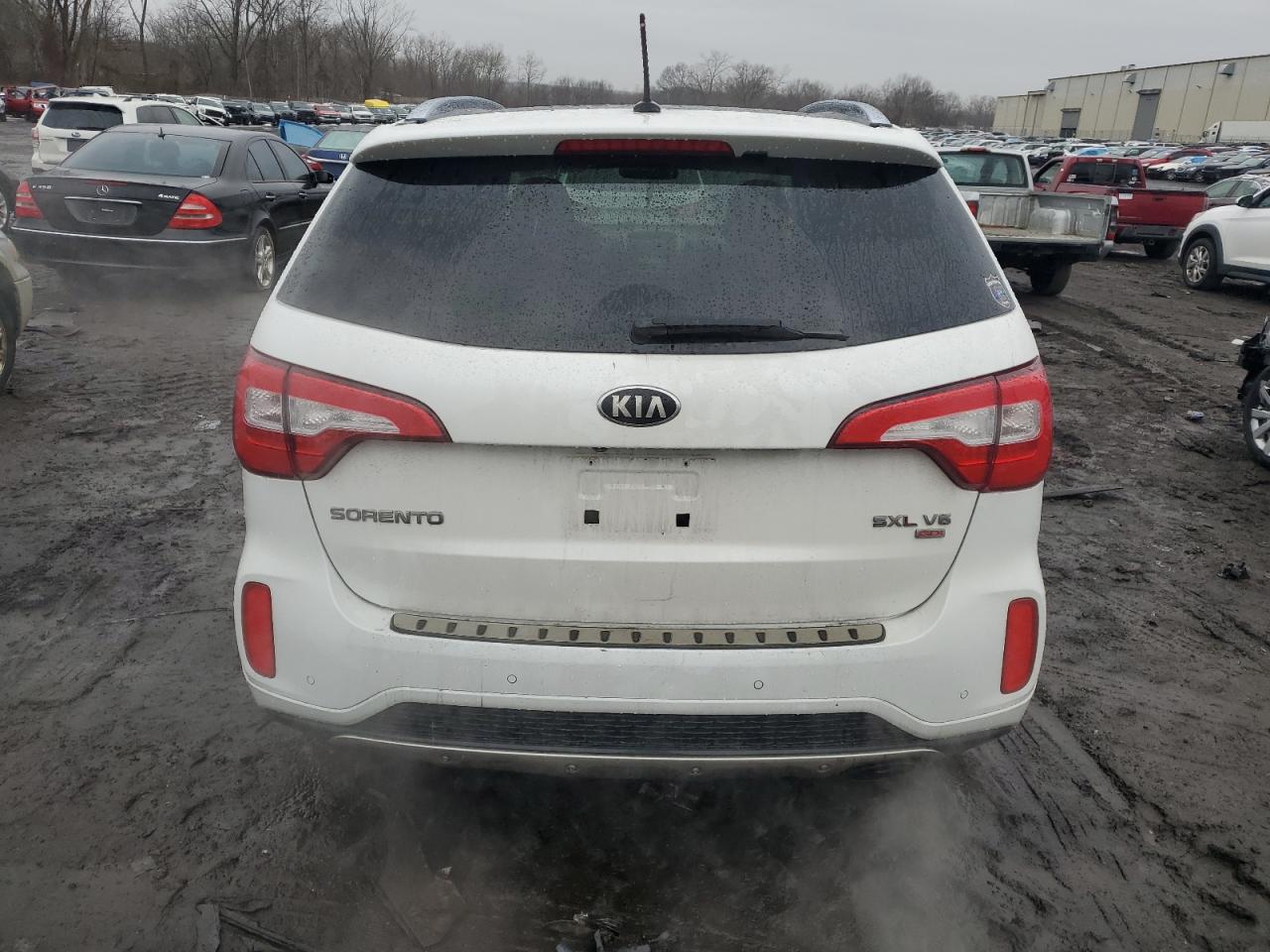 2014 Kia Sorento - Image 6