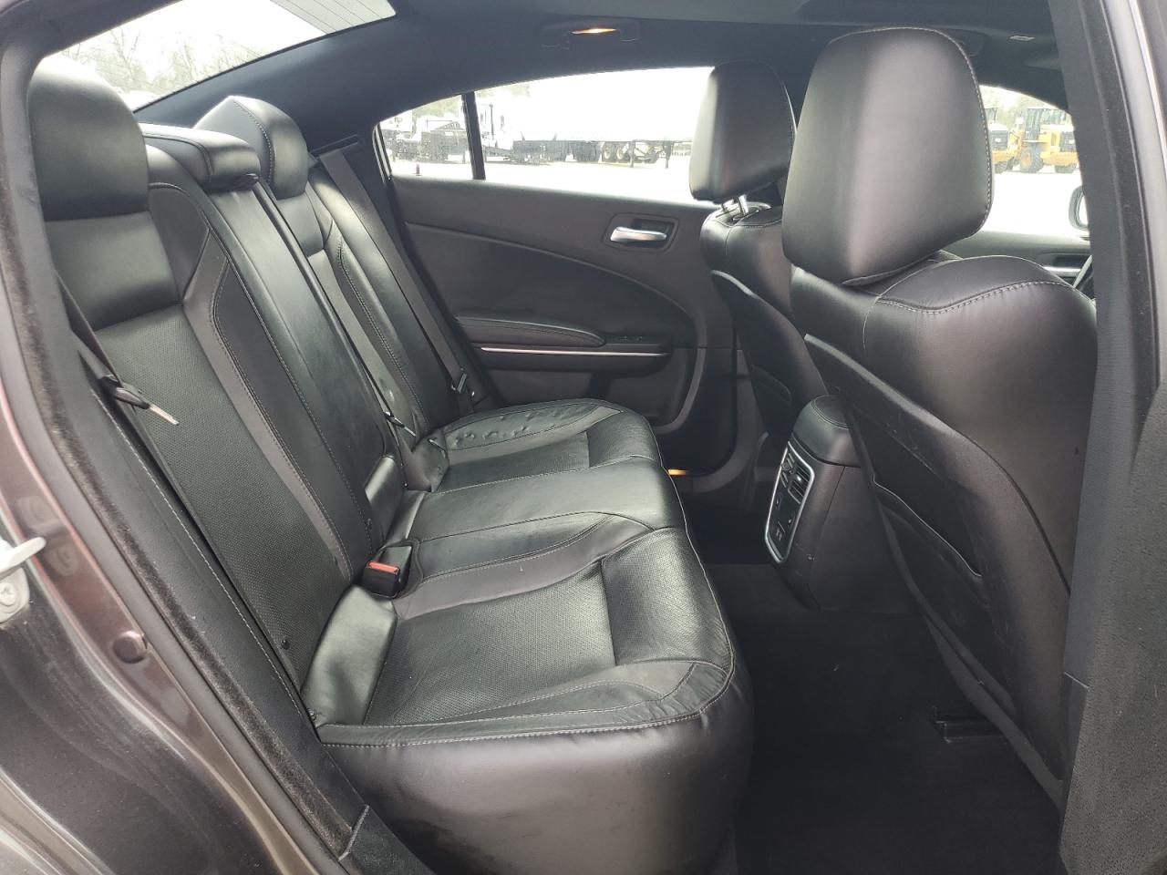 2020 Dodge Charger - Image 10