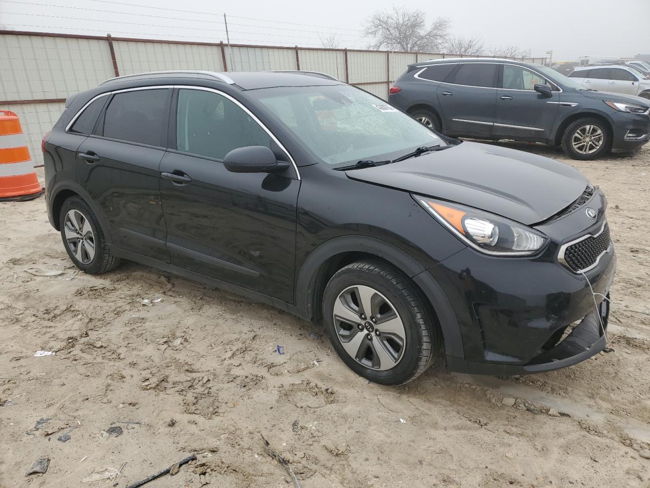 2019 Kia Niro - Image 4