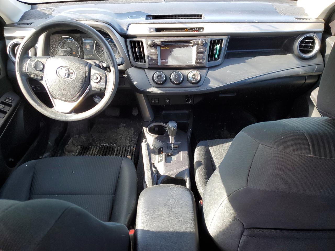 2018 Toyota RAV 4 - Image 8