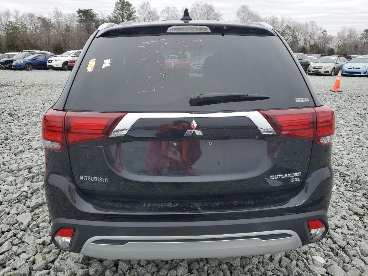 2019 Mitsubishi Outlander - Image 6