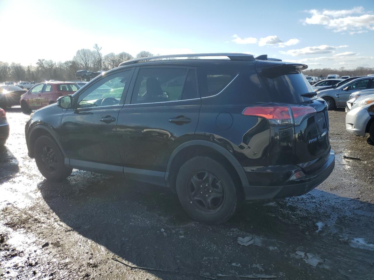 2017 Toyota RAV 4 - Image 2