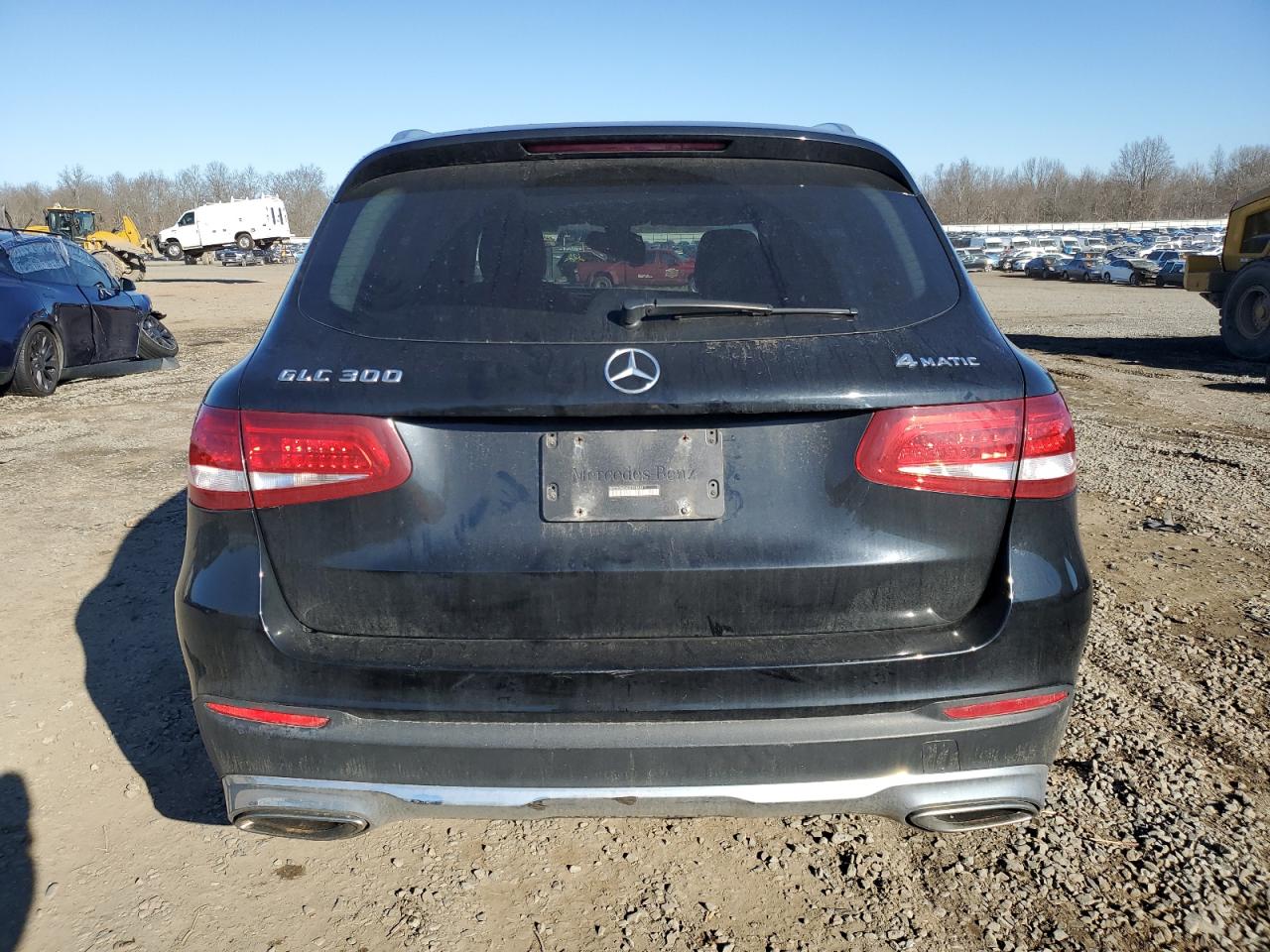 2016 Mercedes-Benz GLC - Image 6