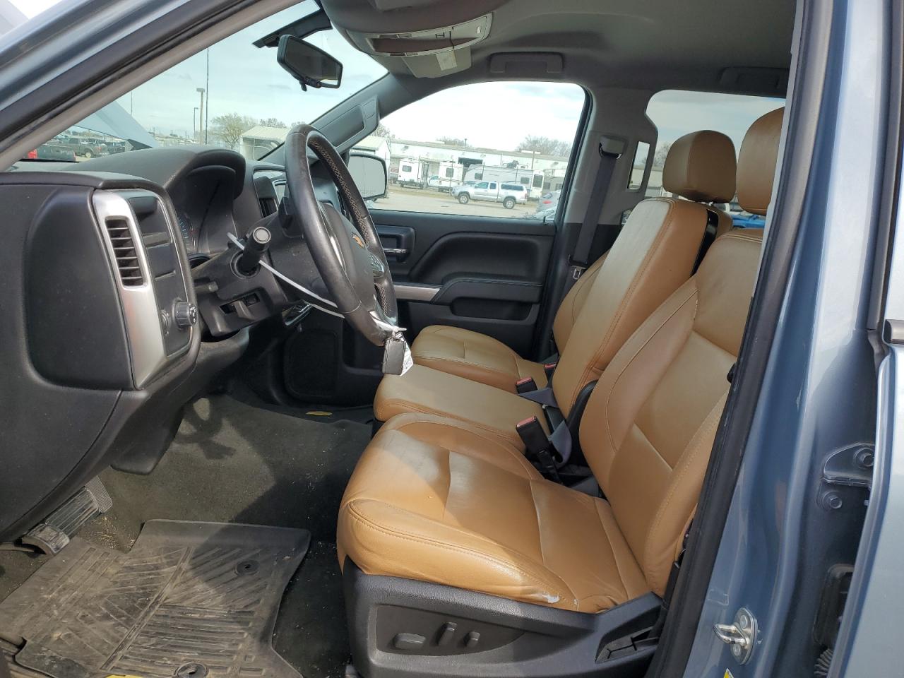 2016 Chevrolet Silverado - Image 7