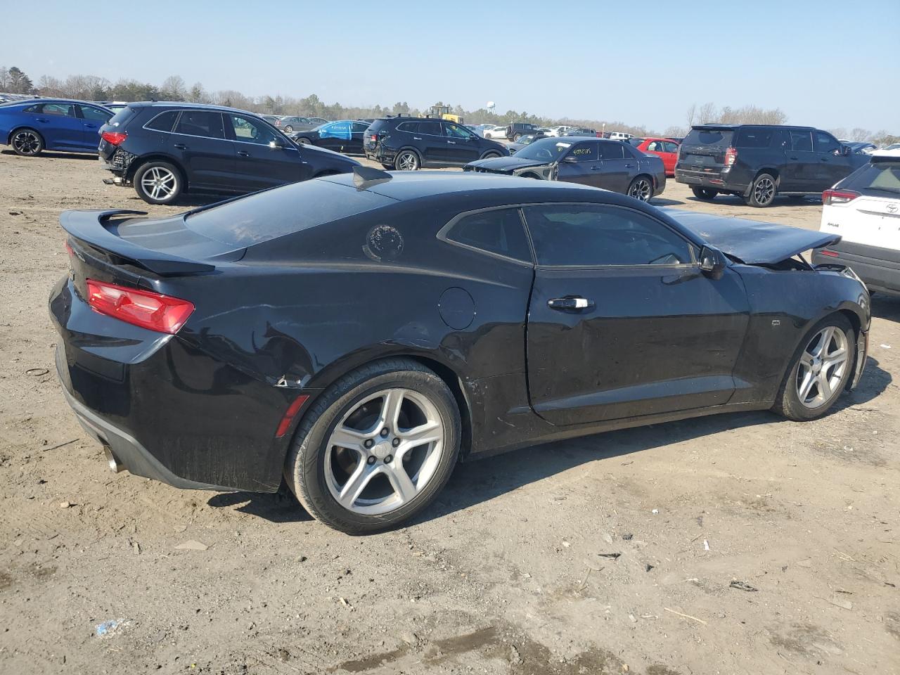 2018 Chevrolet Camaro - Image 3