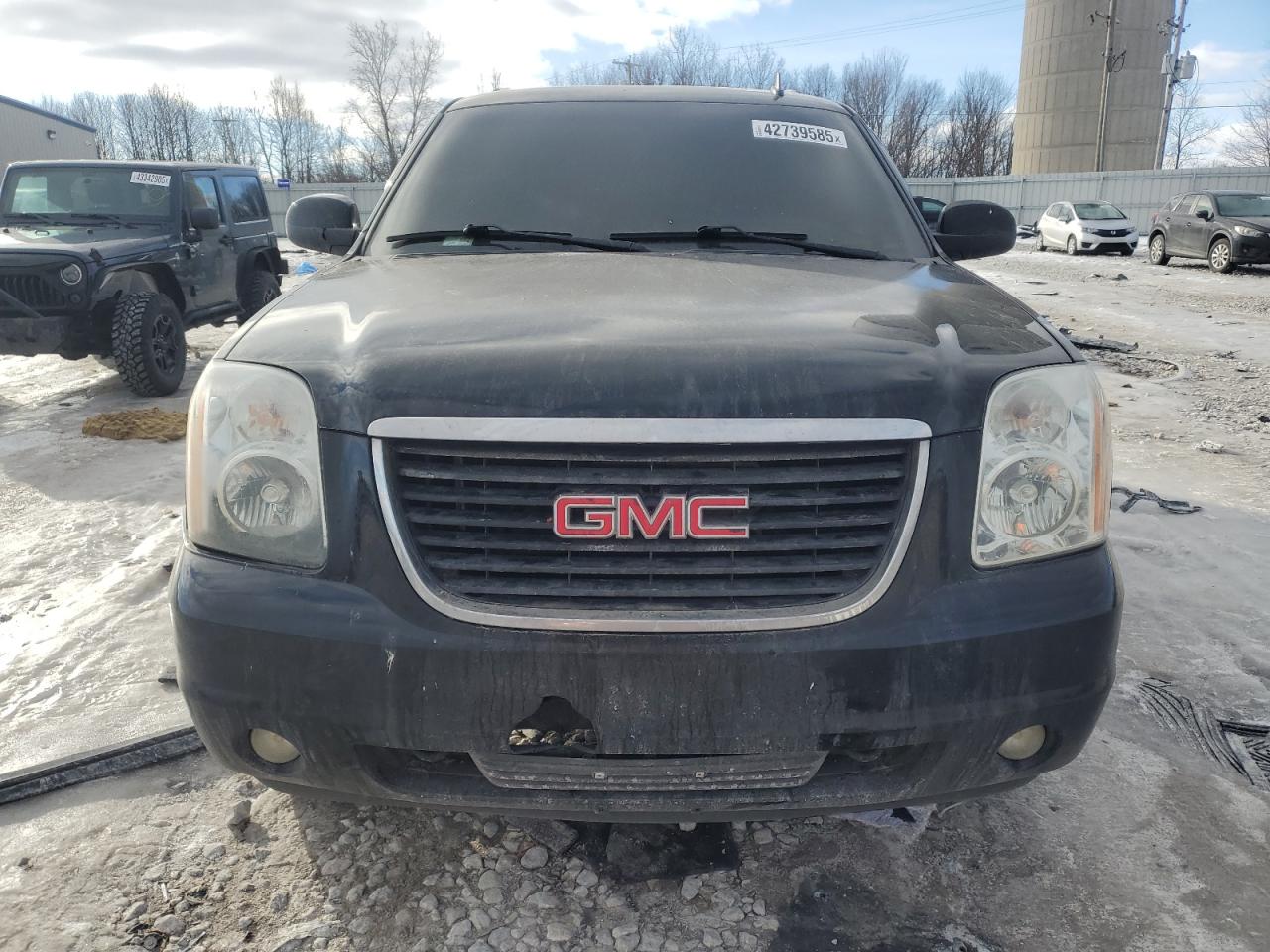 2014 GMC Yukon - Image 5