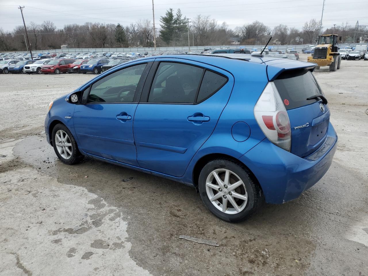 2012 Toyota Prius - Image 2
