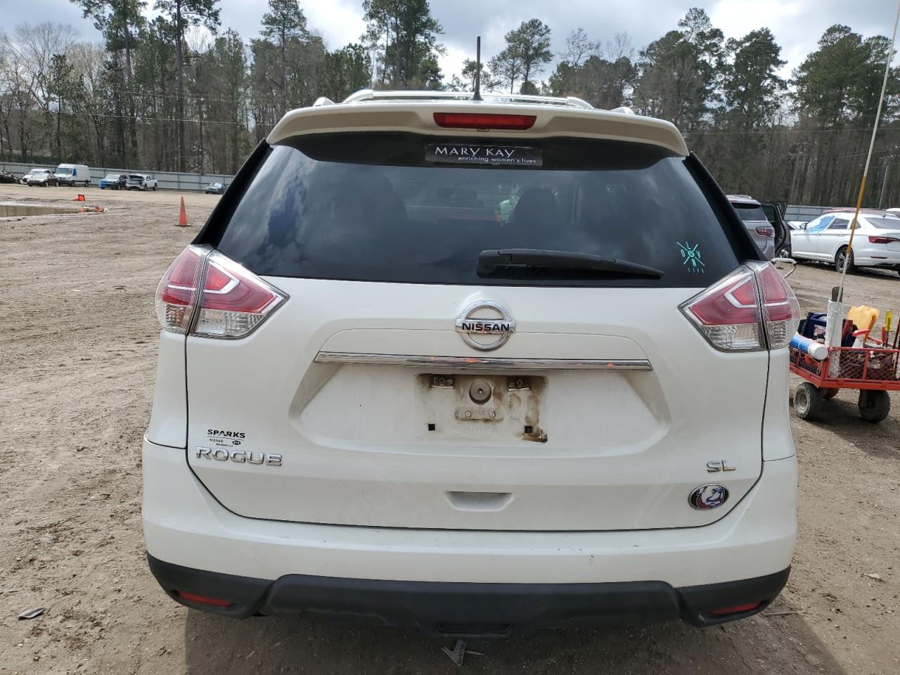 2015 Nissan Rogue - Image 6