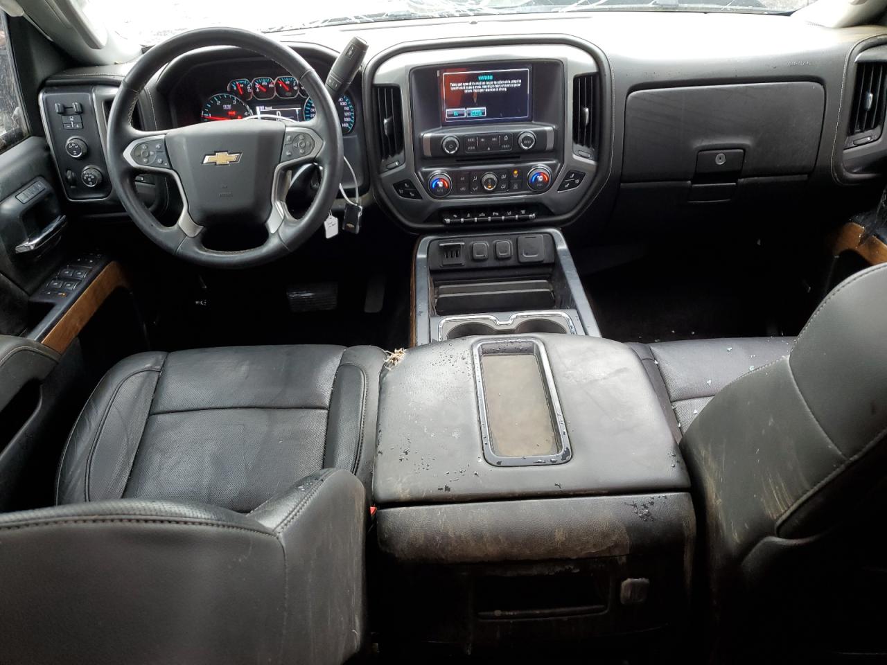 2015 Chevrolet Silverado - Image 8