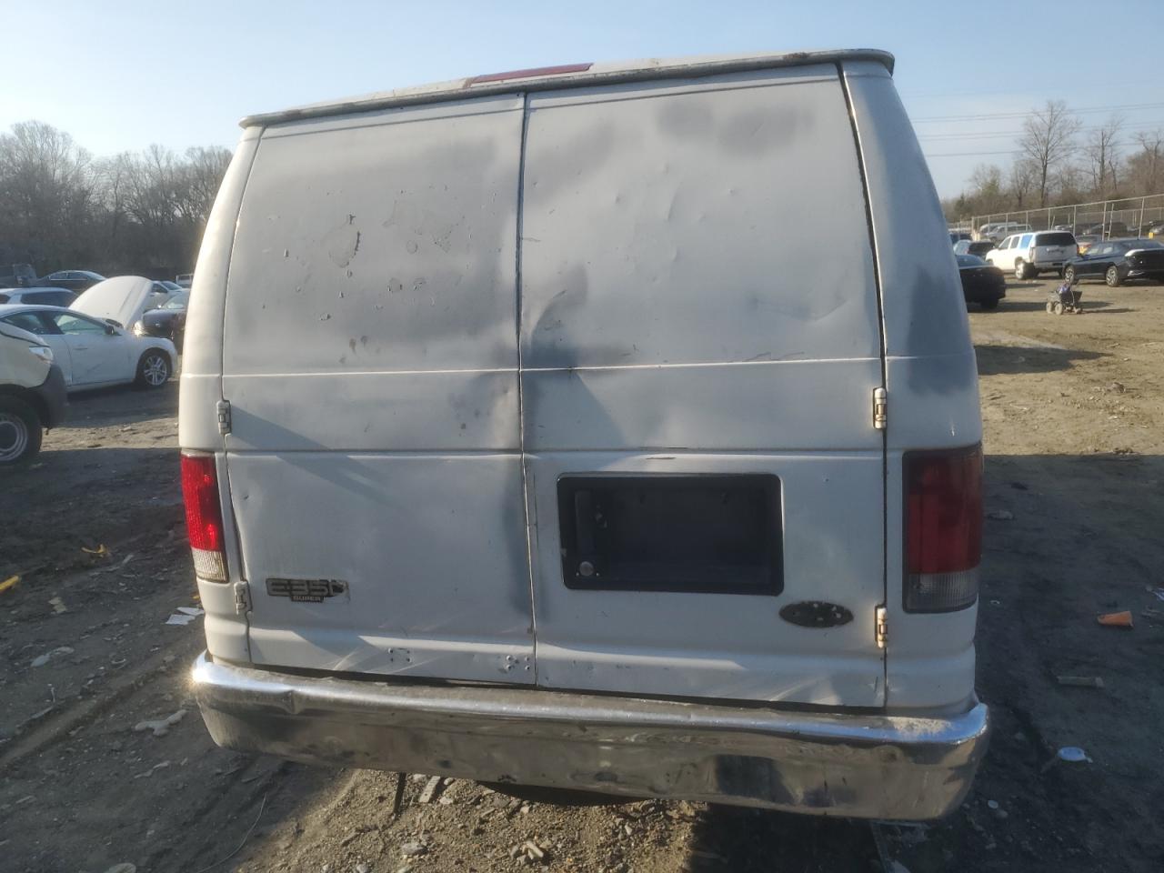 2004 Ford Econoline - Image 6