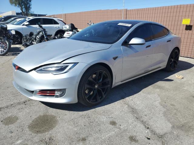 Хэтчбеки TESLA MODEL S 2016 Серебристый