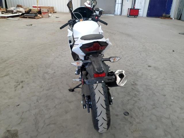 2022 KAWASAKI EX400   