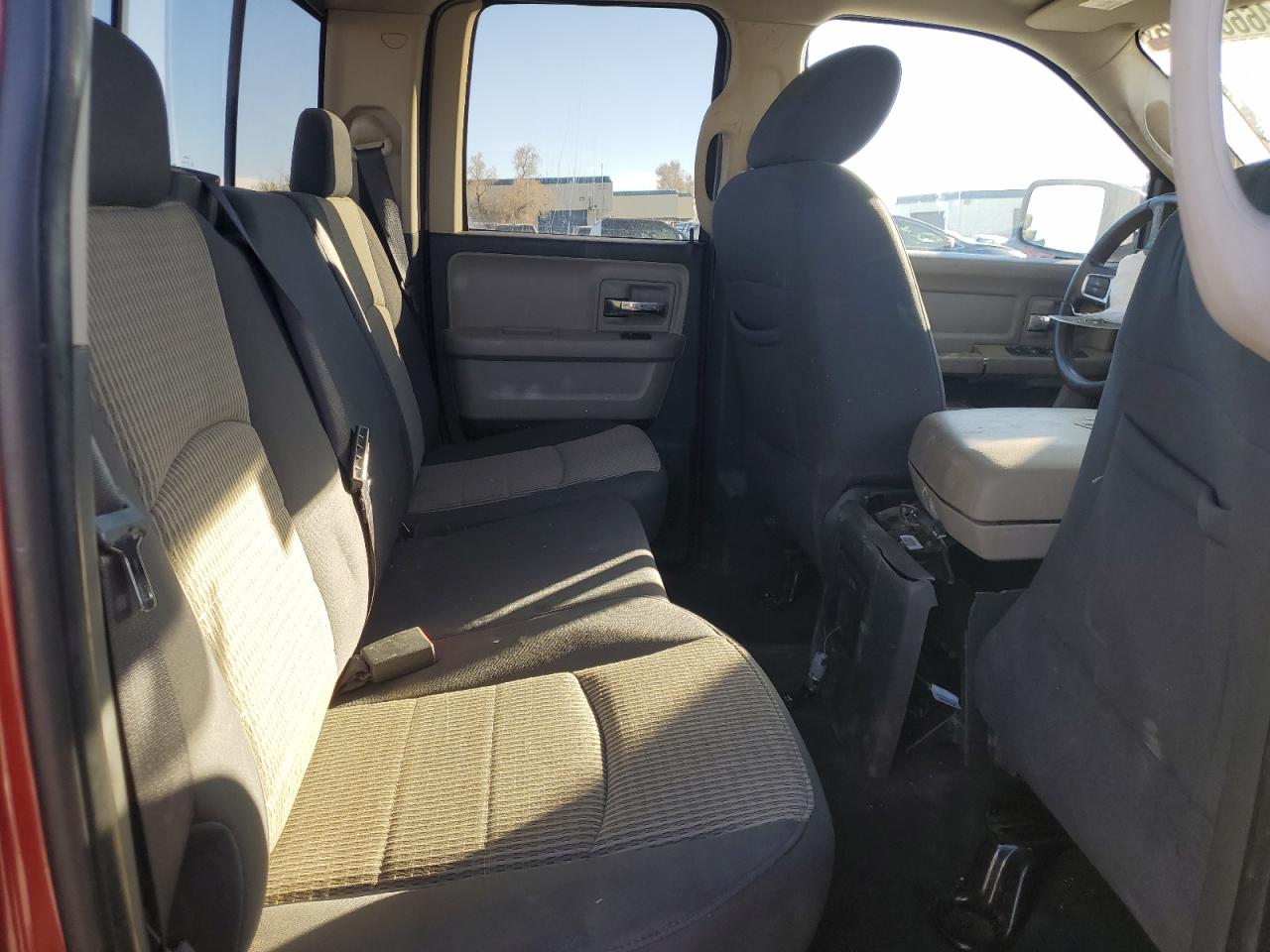 2010 Dodge RAM - Image 10