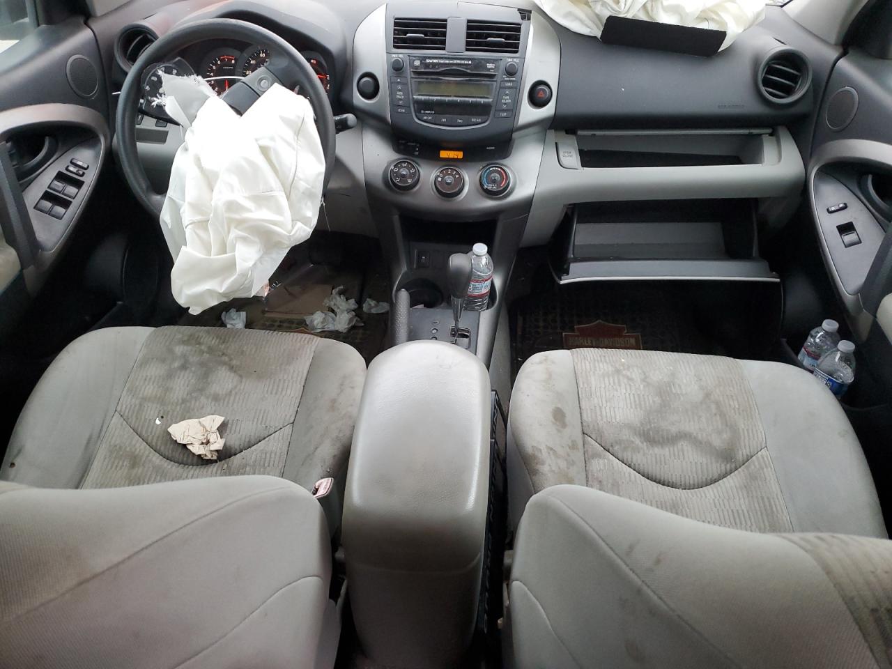 2010 Toyota RAV 4 - Image 8