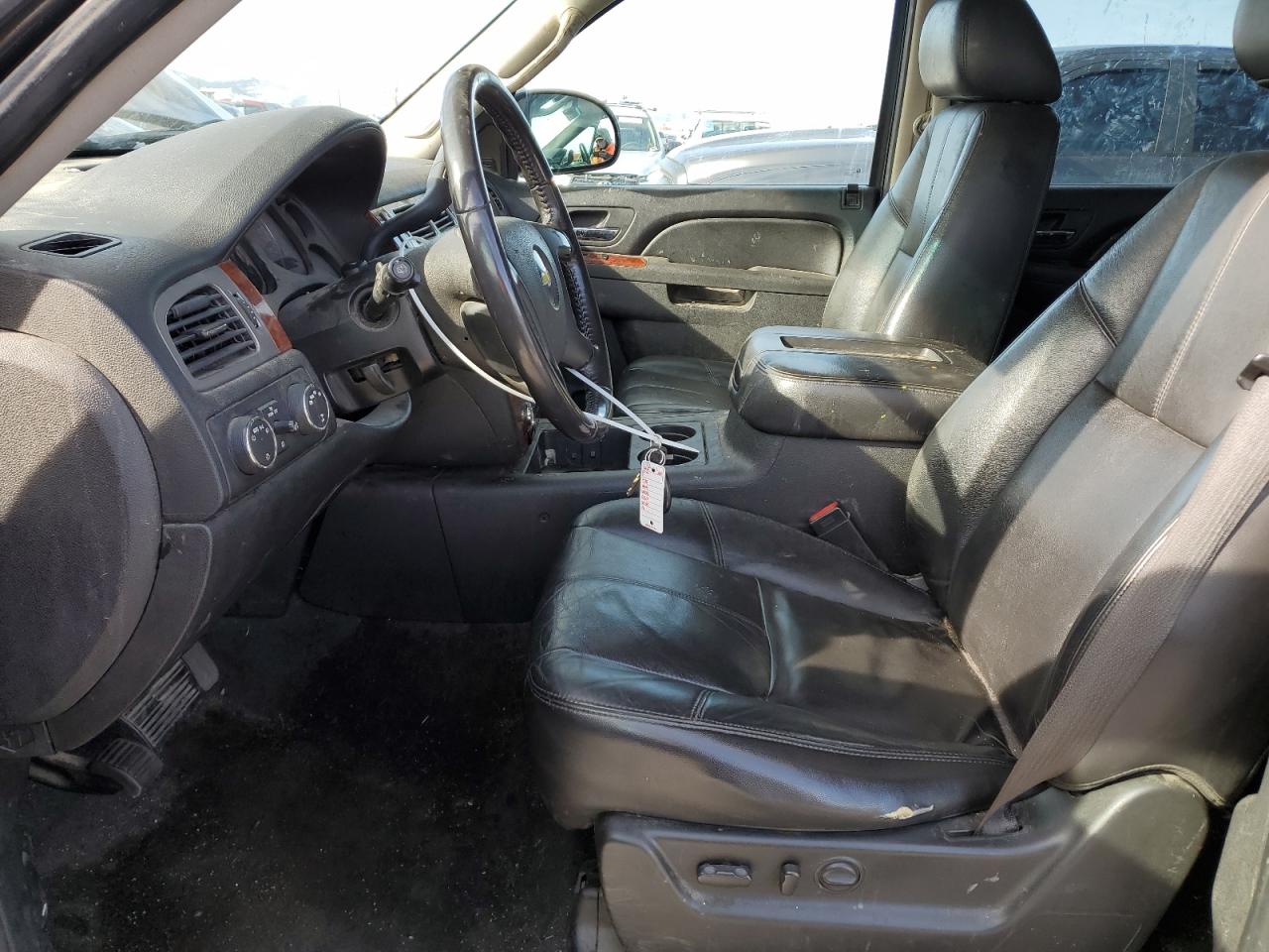 2010 Chevrolet Tahoe - Image 7