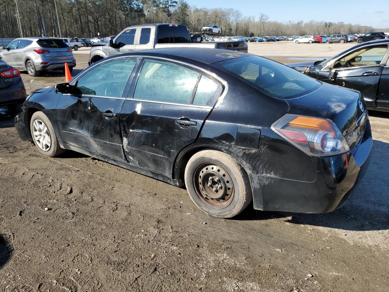 2009 Nissan Altima - Image 2