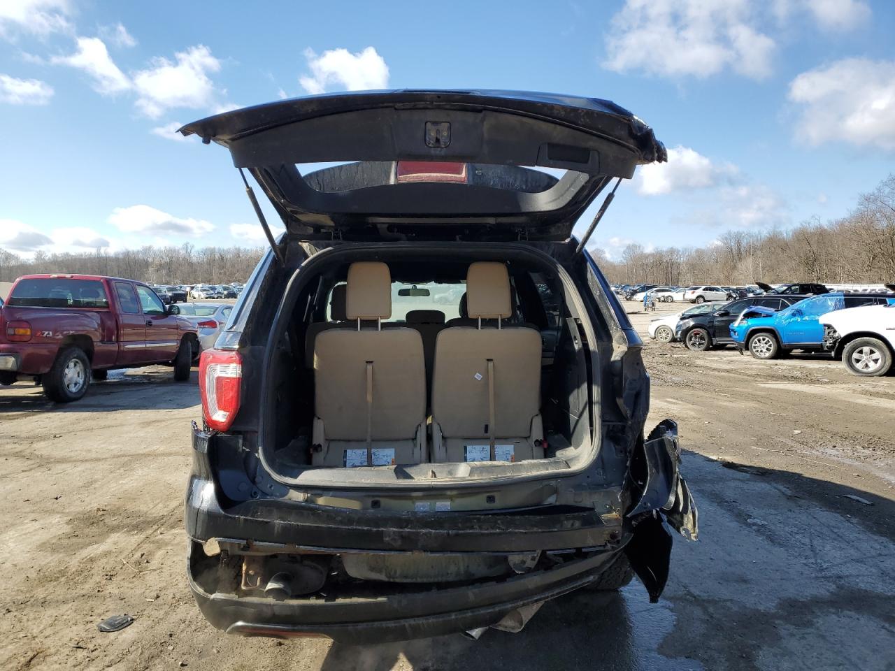 2017 Ford Explorer - Image 6