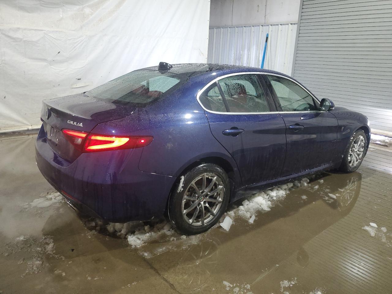 2020 Alfa Romeo Giulia - Image 3