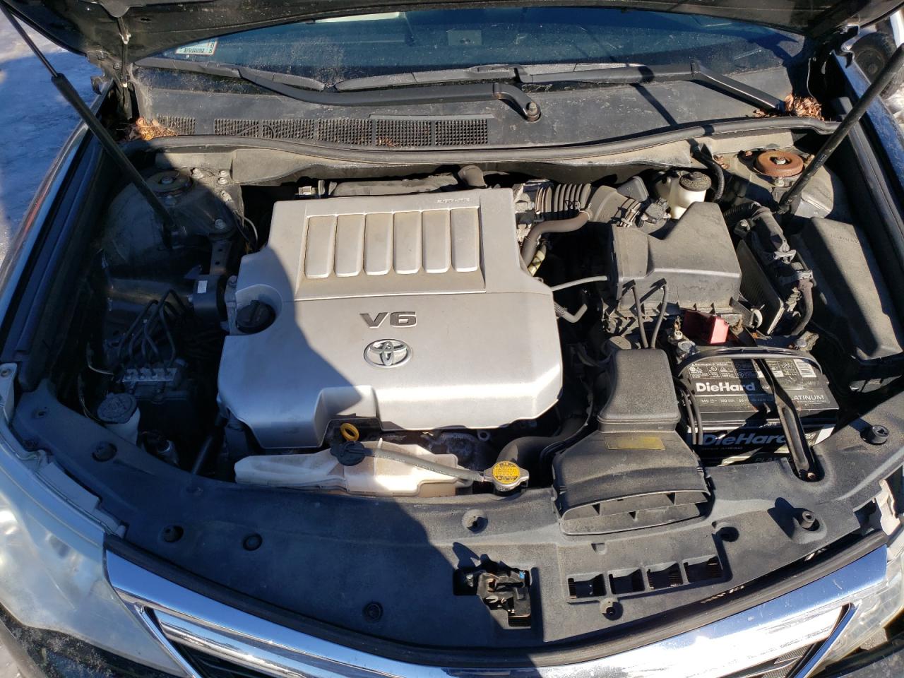 2012 Toyota Camry - Image 11