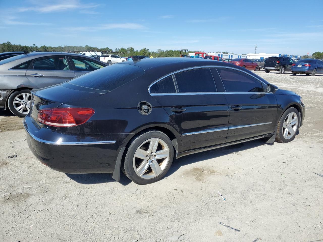 2015 Volkswagen Passat CC - Image 3