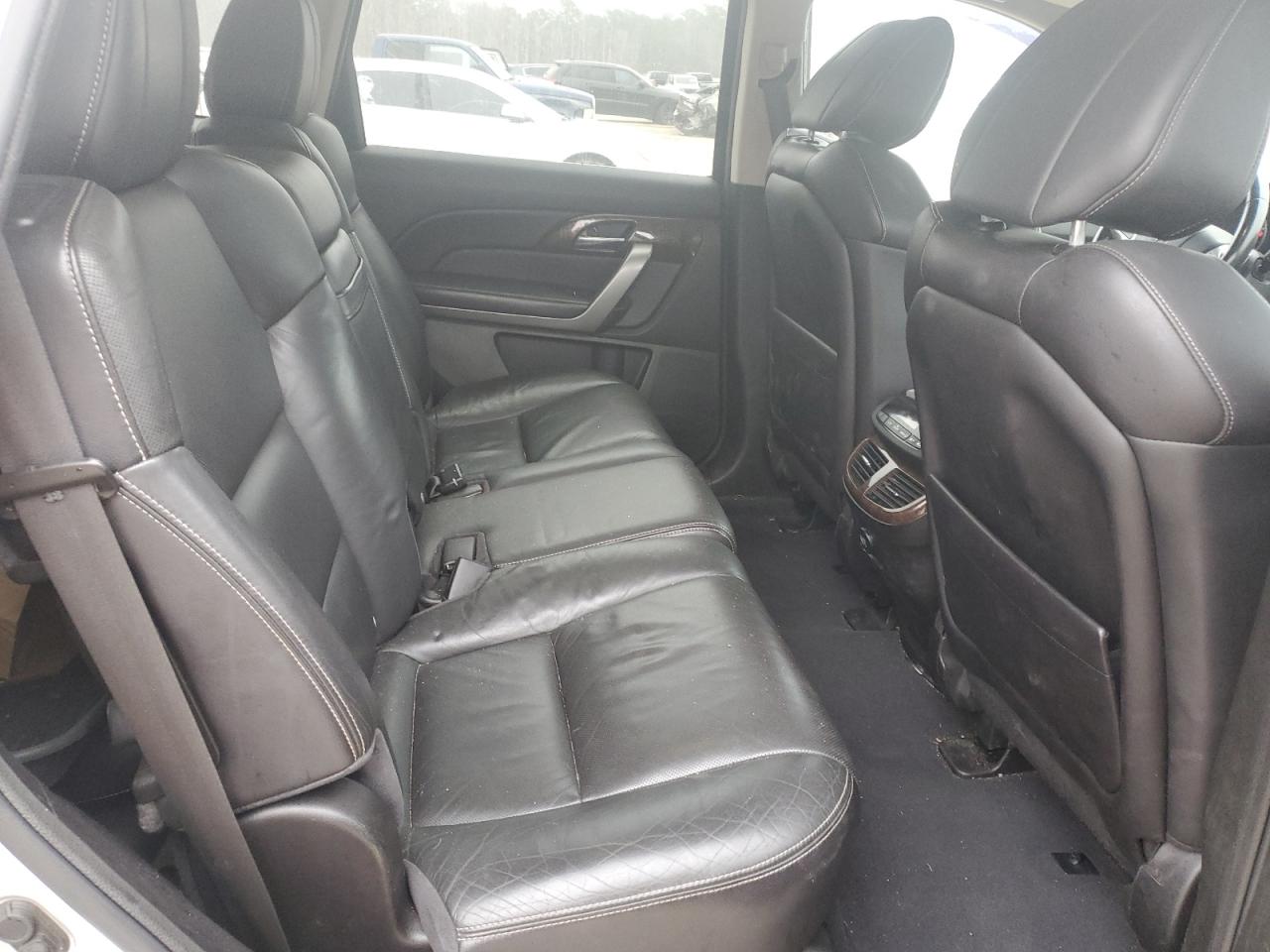 2010 Acura MDX - Image 11