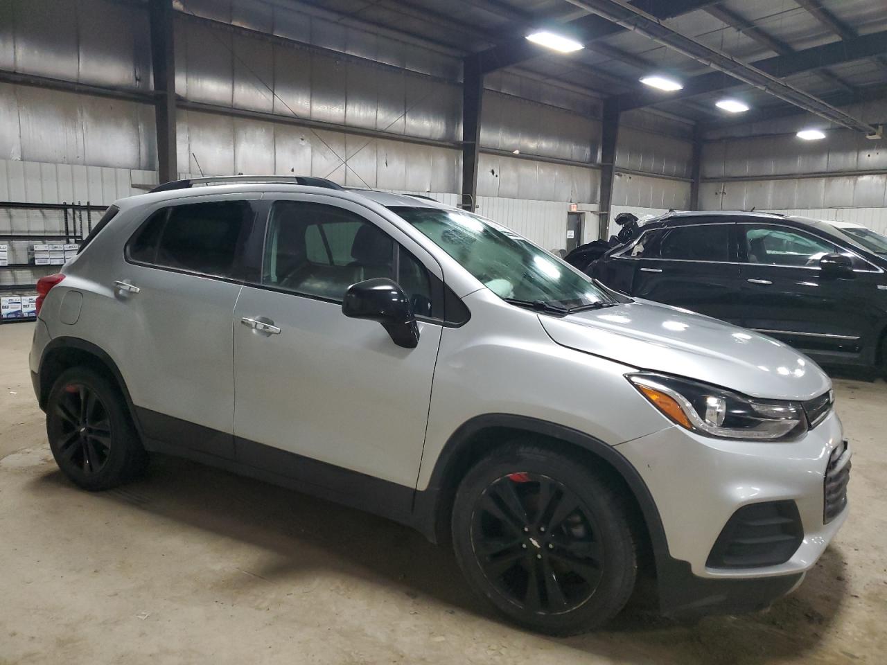 2020 Chevrolet Trax - Image 4